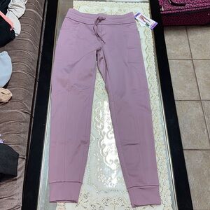 Mauve joggers with side pockets